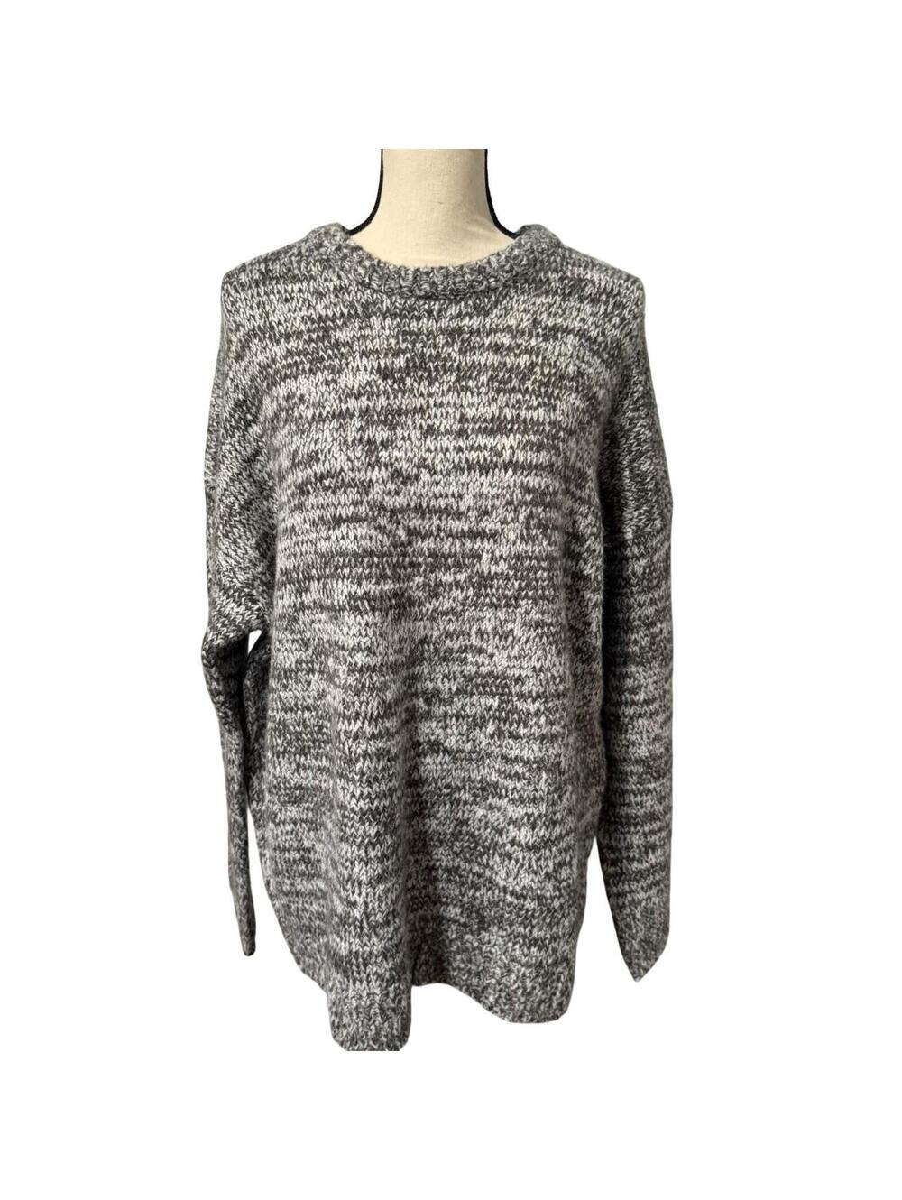 POL Gray Oversized Pullover Sweater - Size M